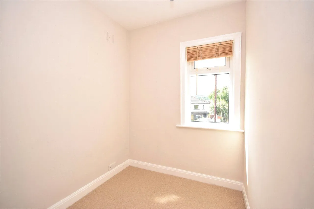 Oxford Avenue, Guiseley, LS20, photo 9