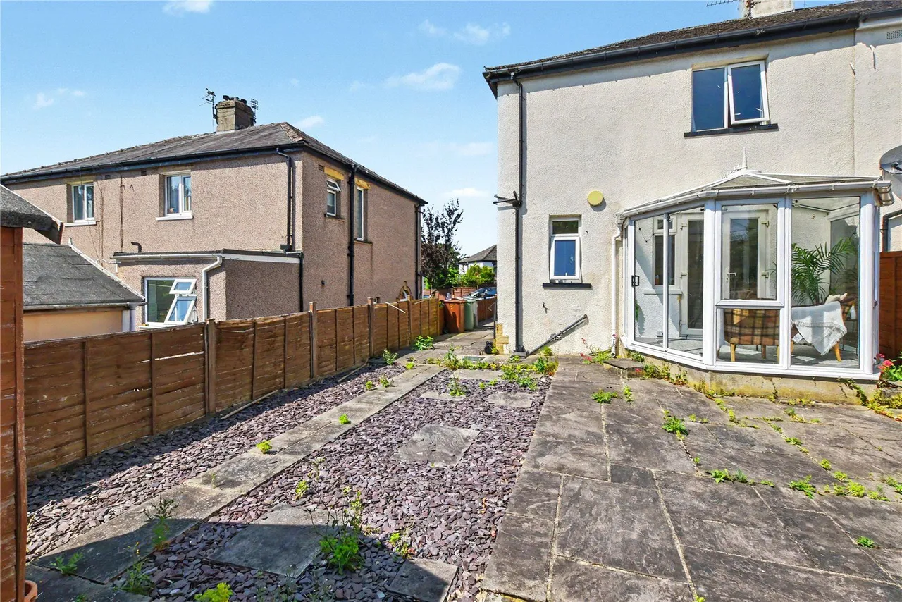 Oxford Avenue, Guiseley, LS20, photo 11