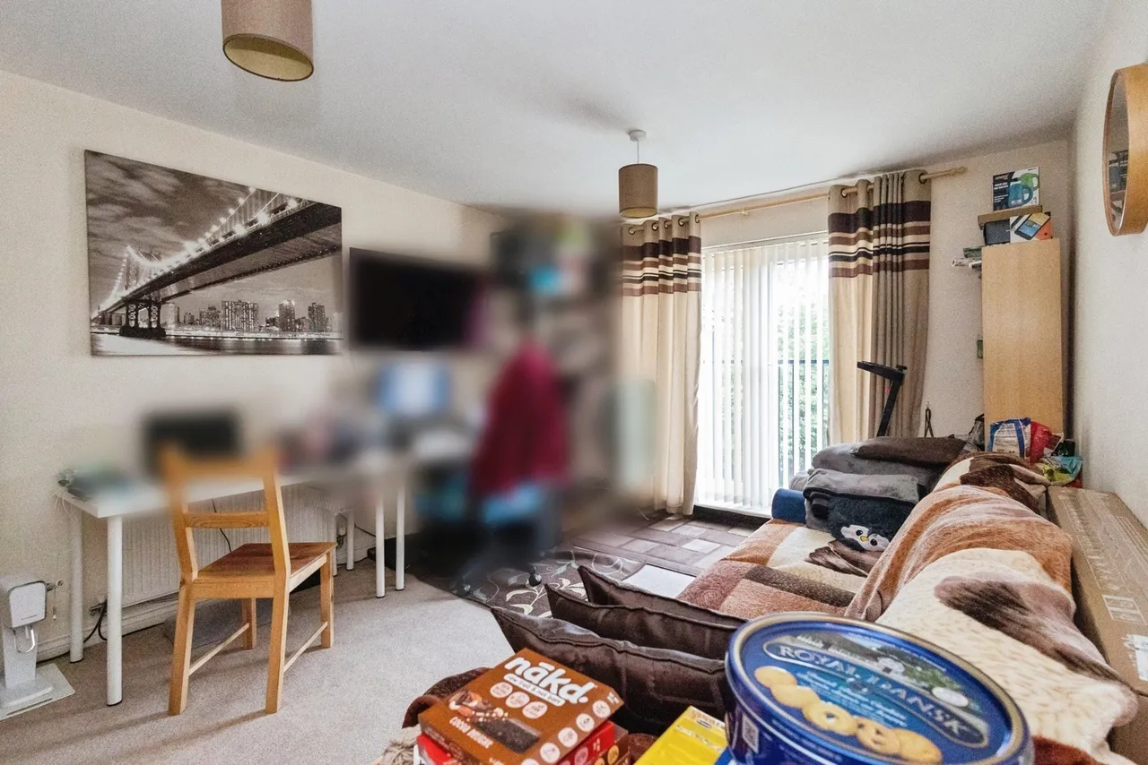 Chelburn Court, Stockport, SK3, photo 3