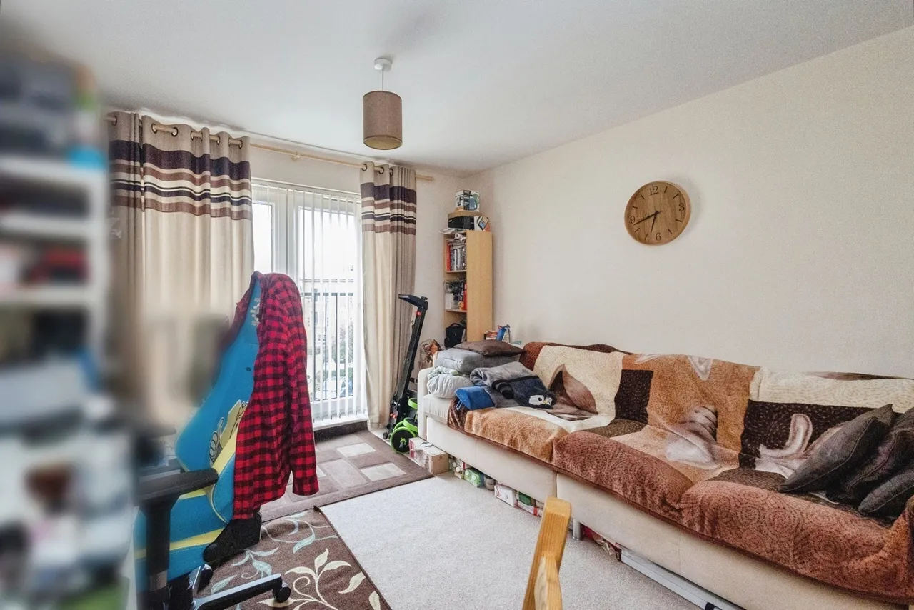 Chelburn Court, Stockport, SK3, photo 4