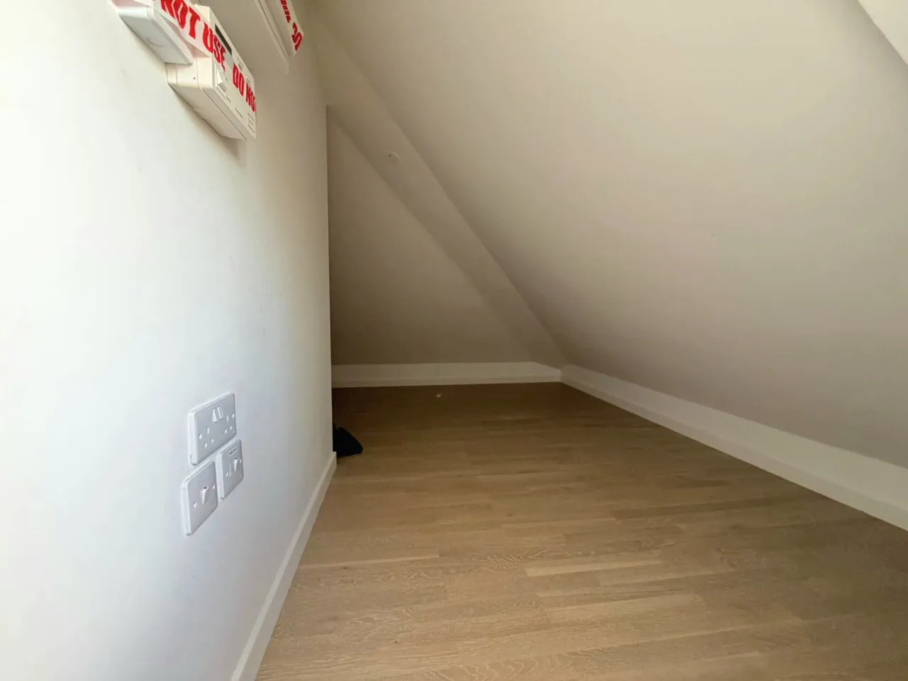 River Court, Woking, GU21, photo 8