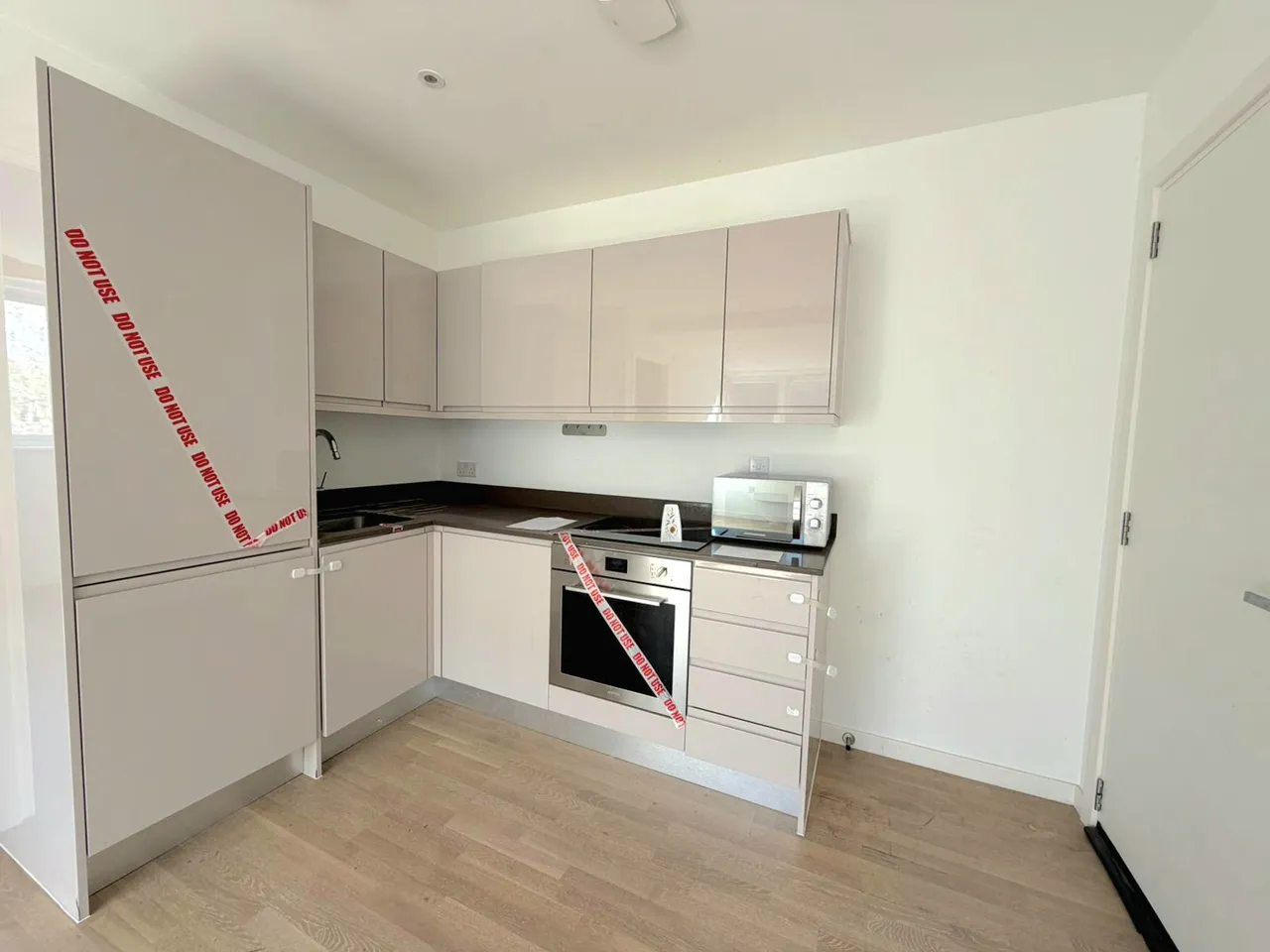 River Court, Woking, GU21, photo 6