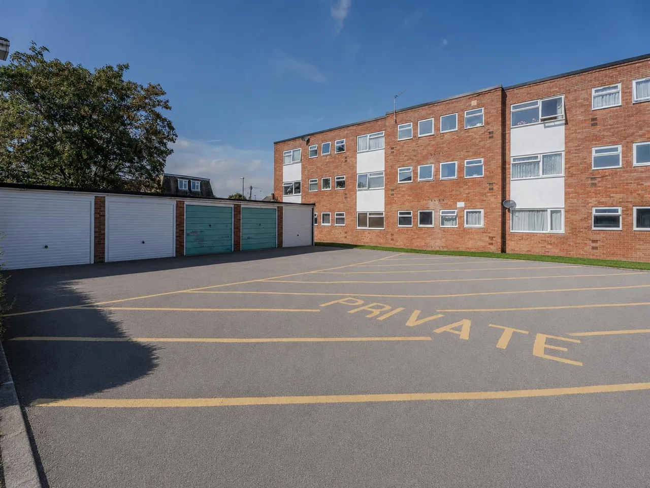 1 bed flat for sale, Leigh Road, Wimborne, BH21