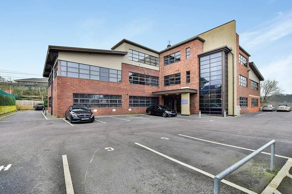Macclesfield Road, Wilmslow, SK9, photo 4