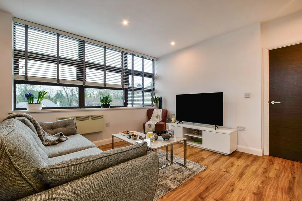 Macclesfield Road, Wilmslow, SK9, photo 6
