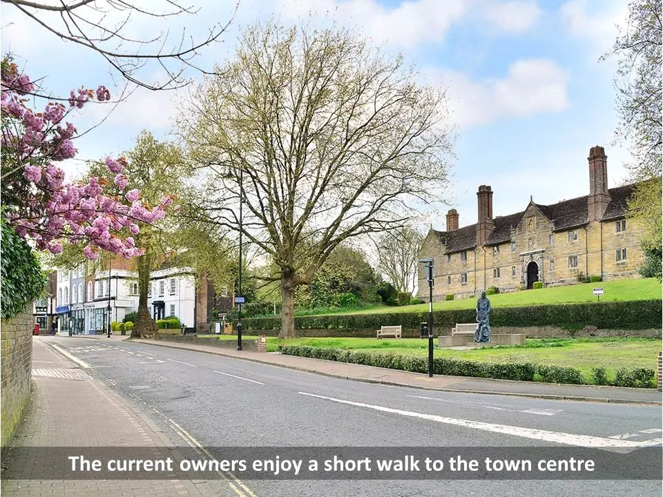 White Lion Close, East Grinstead, RH19, photo 22