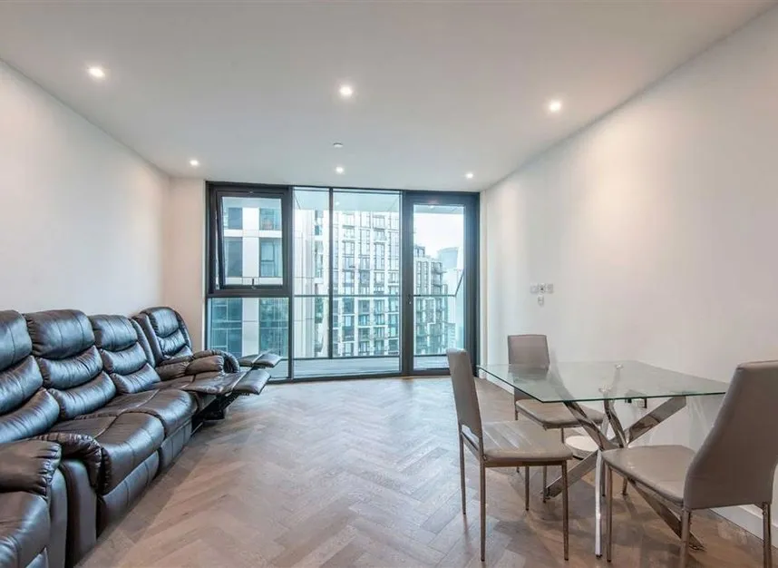 Merino Gardens, Wapping, E1W, photo 3