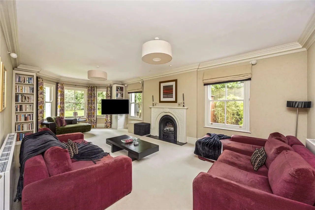 Cobbetts Hill, Weybridge, Surrey, KT13 0UA, photo 5