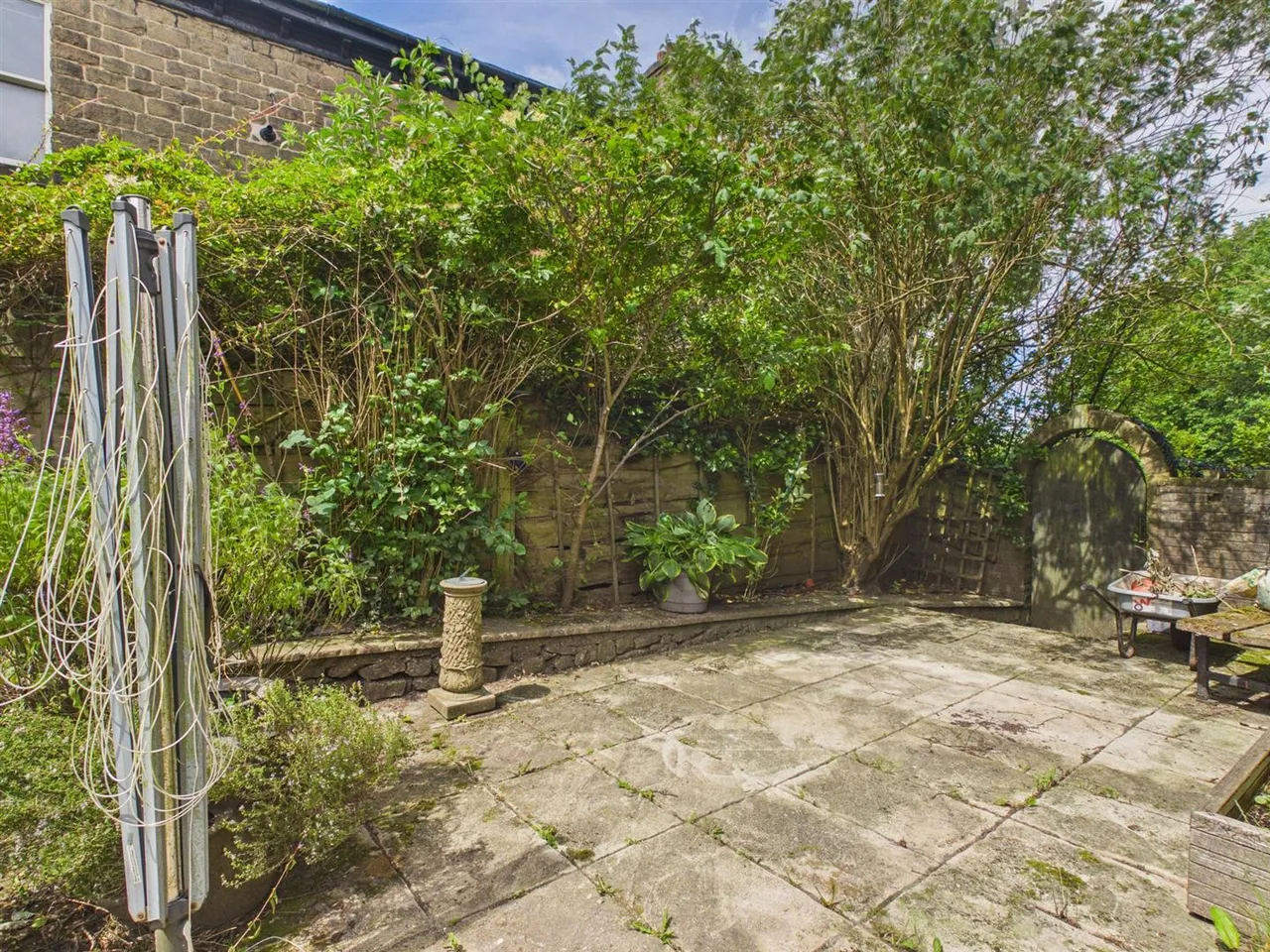 Bath Road, Buxton, photo 10