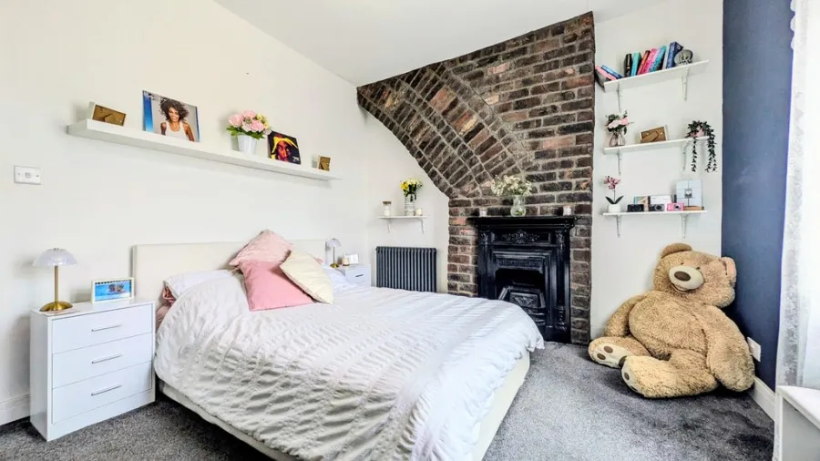 Hawarden Place, Troedyrhiw, photo 15