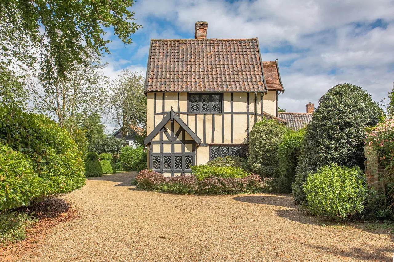 Grade II Listed Manor House in Hempna, photo 11