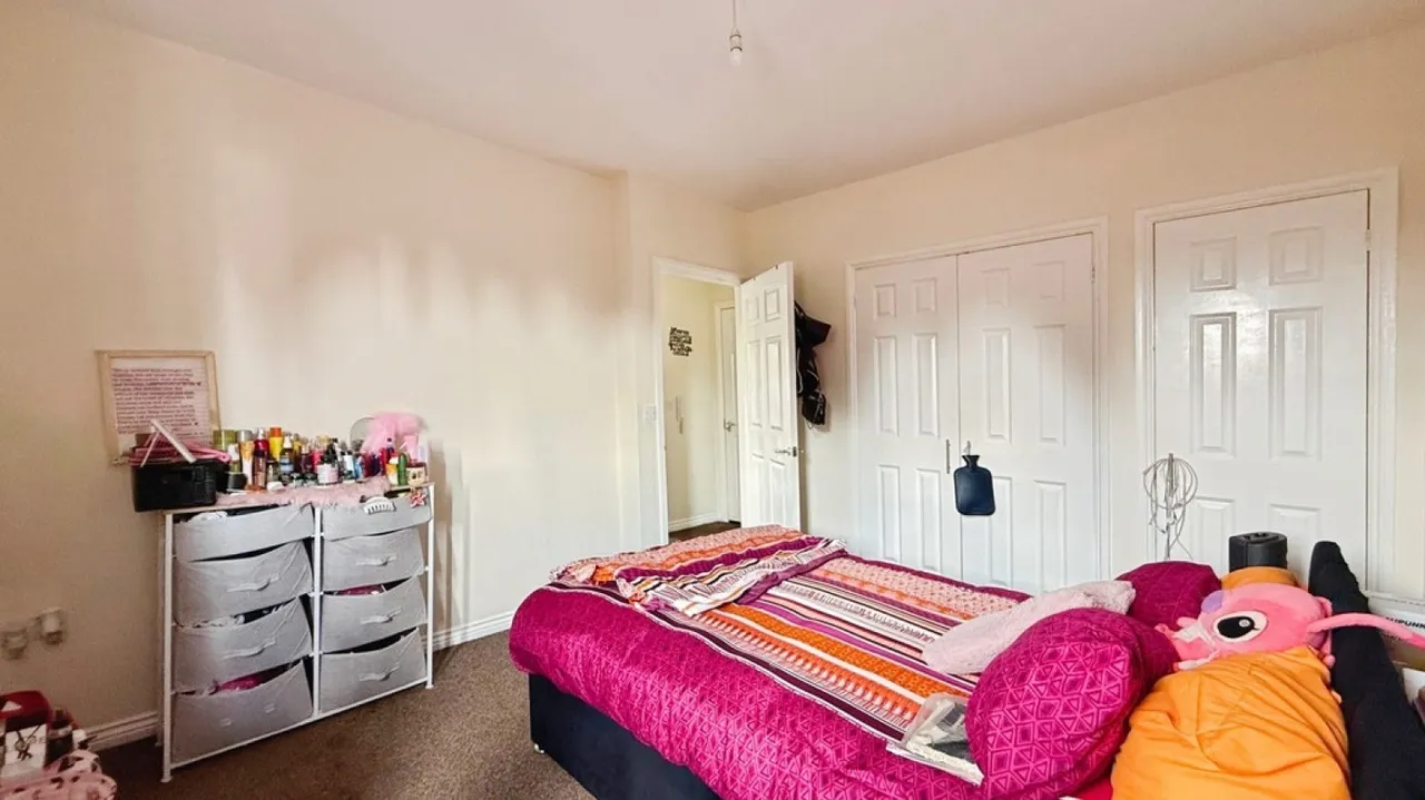 Barclay Court, Warminster, photo 5
