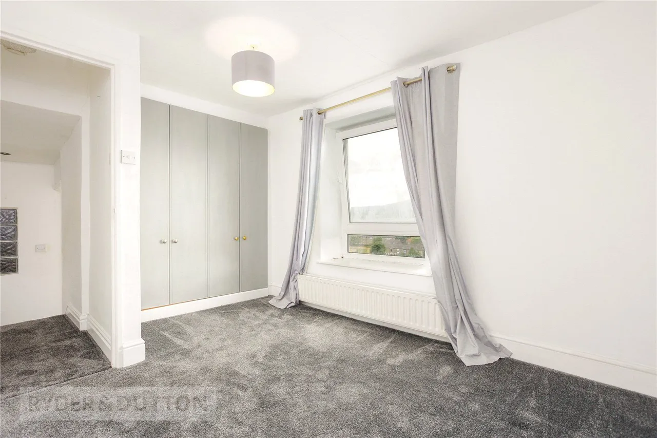 Stamford Street, Mossley, OL5, photo 10