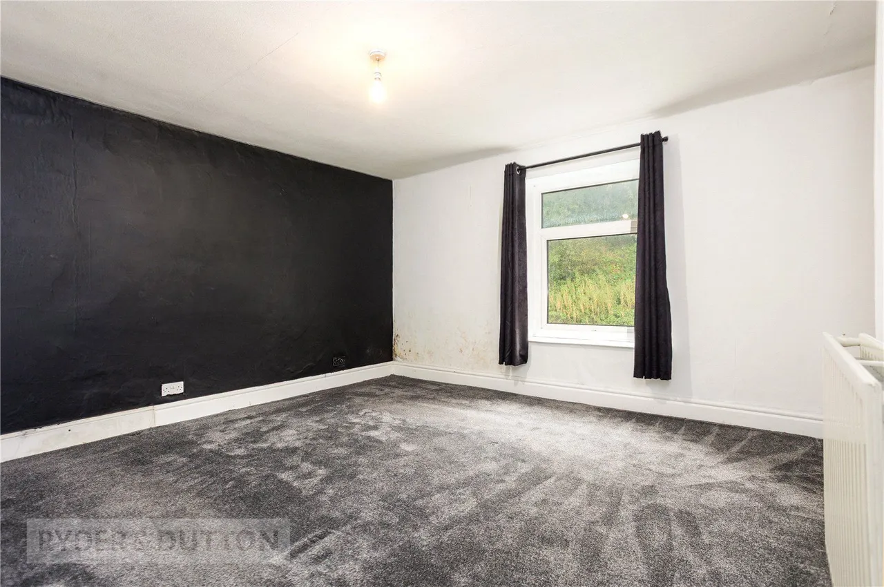 Stamford Street, Mossley, OL5, photo 8