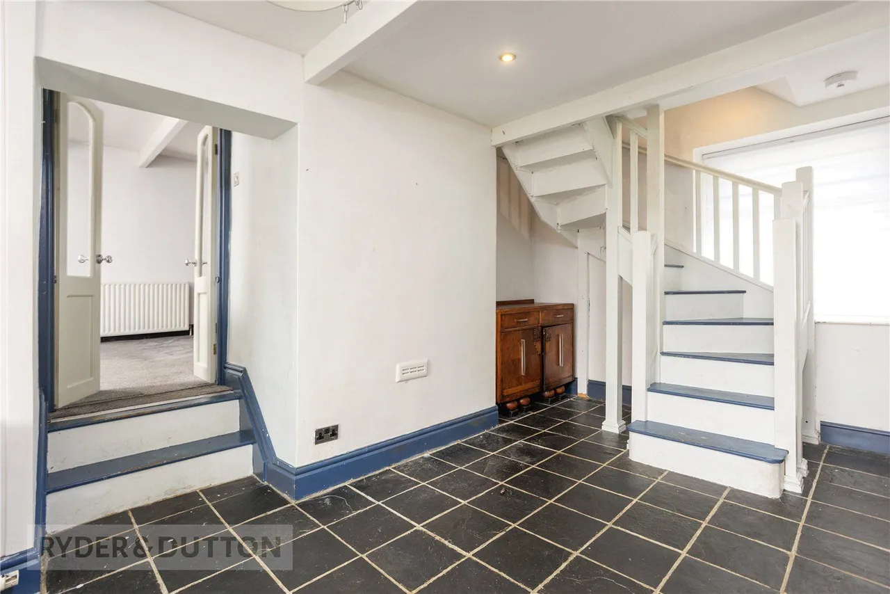 Stamford Street, Mossley, OL5, photo 7