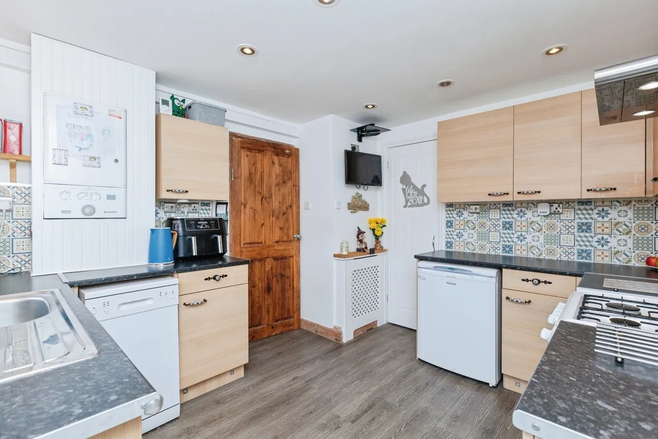 Queens Road, Leicester, LE8, photo 16
