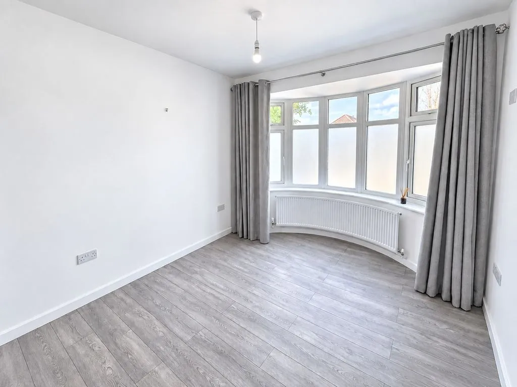 Julyan Avenue, Poole, BH12, photo 3