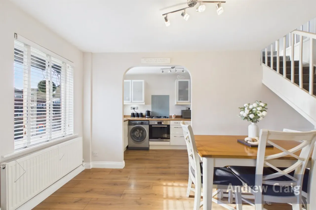 Broadbank, Wardley, NE10, photo 8