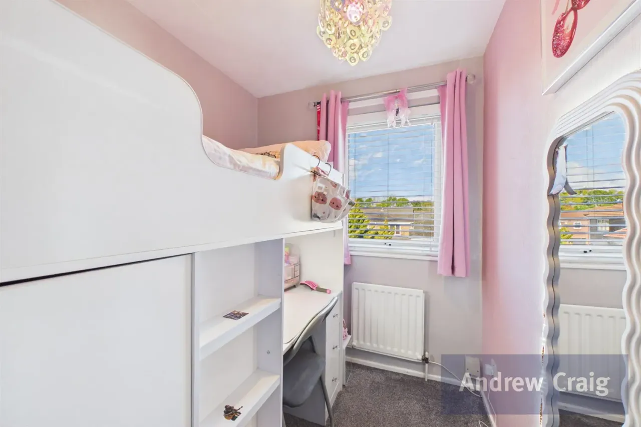 Broadbank, Wardley, NE10, photo 11