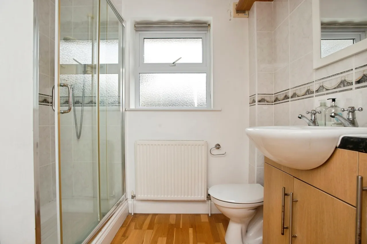 Higher East Street, St. Columb, TR9, photo 12