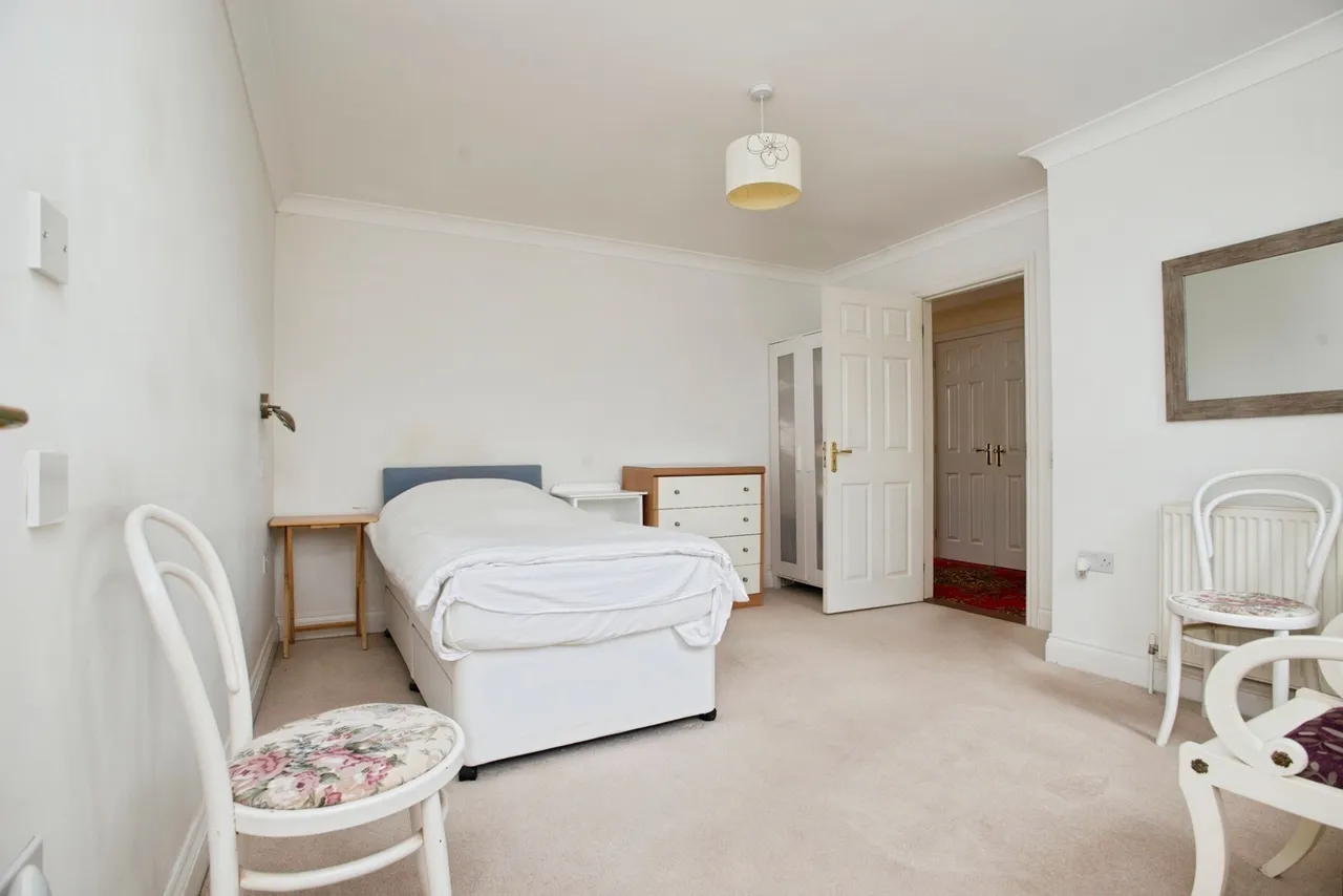 Higher East Street, St. Columb, TR9, photo 23