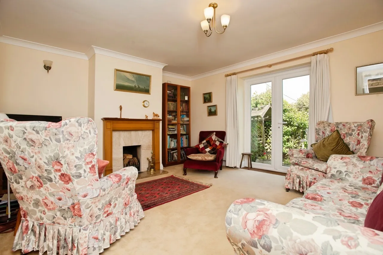 Higher East Street, St. Columb, TR9, photo 2