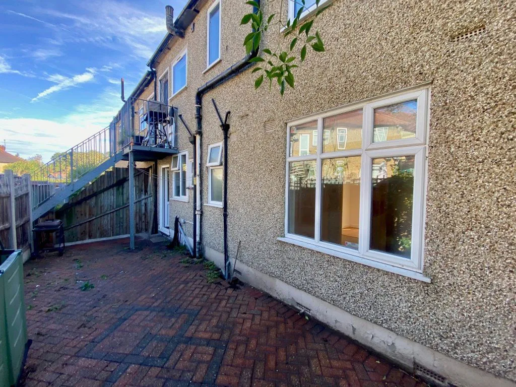 Buckhurst Way, Buckhurst Hill, IG9, photo 10