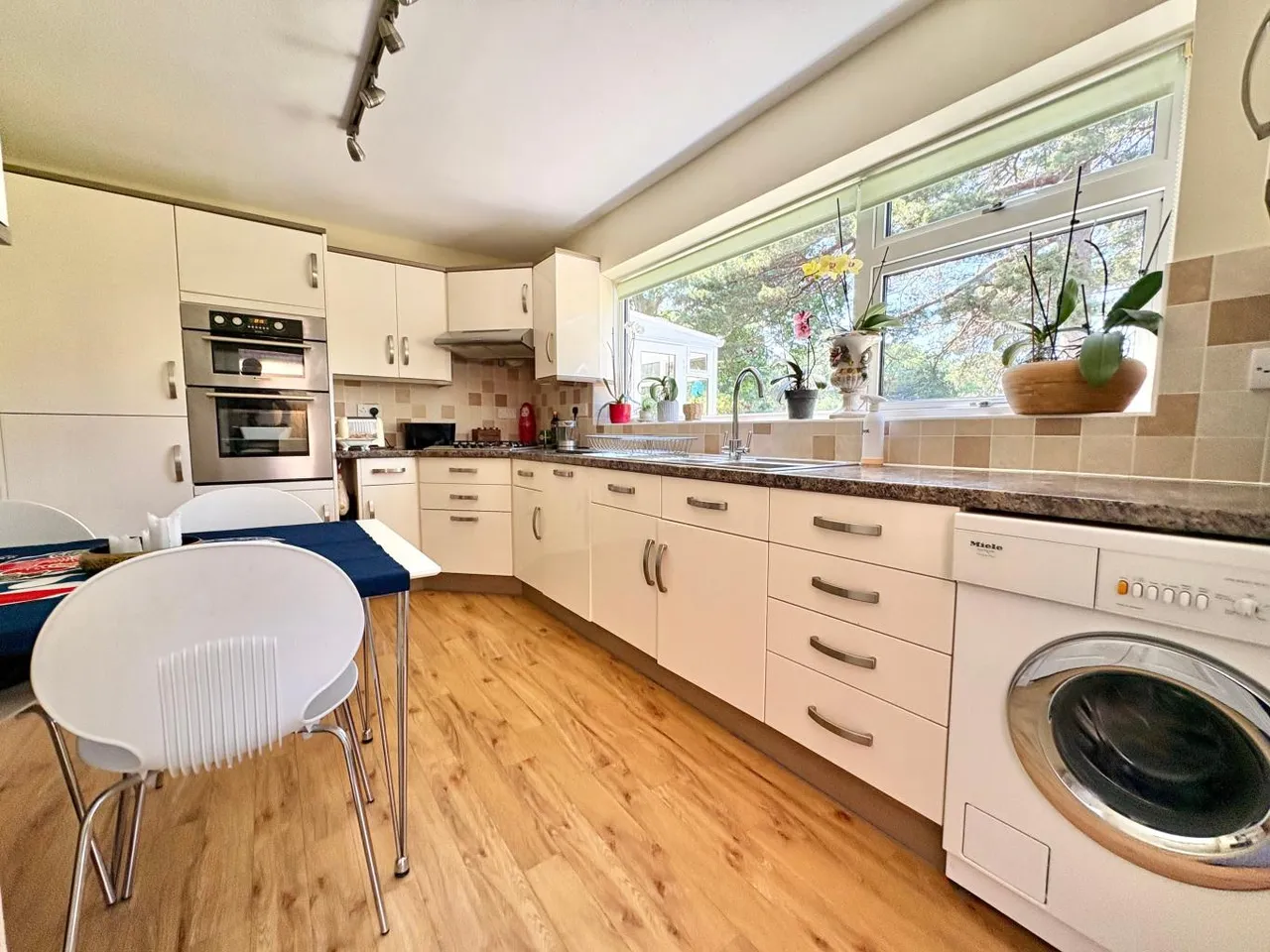 Felton Road, BH14, photo 14