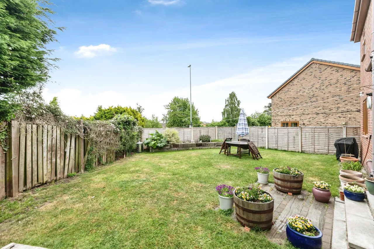 Jacks Way, Upton, WF9, photo 13