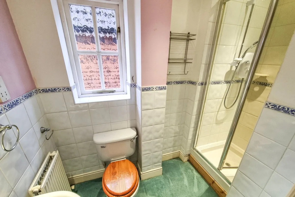 Brambles Close, Ash, Guildford, Surrey, GU12 6NY, photo 15