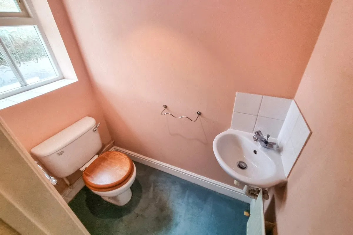 Brambles Close, Ash, Guildford, Surrey, GU12 6NY, photo 10