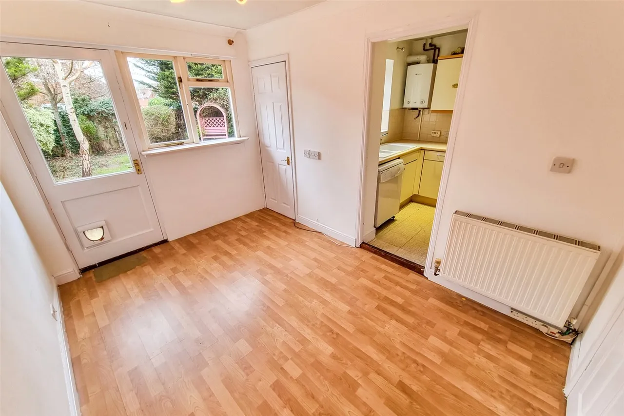 Brambles Close, Ash, Guildford, Surrey, GU12 6NY, photo 8