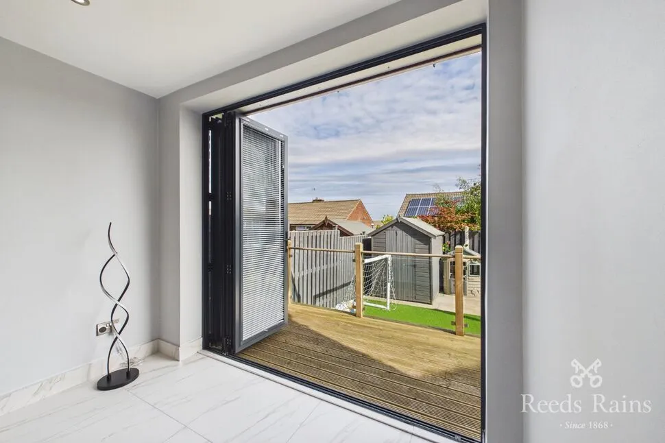 Marchwood Drive, Sheffield, S6, photo 13