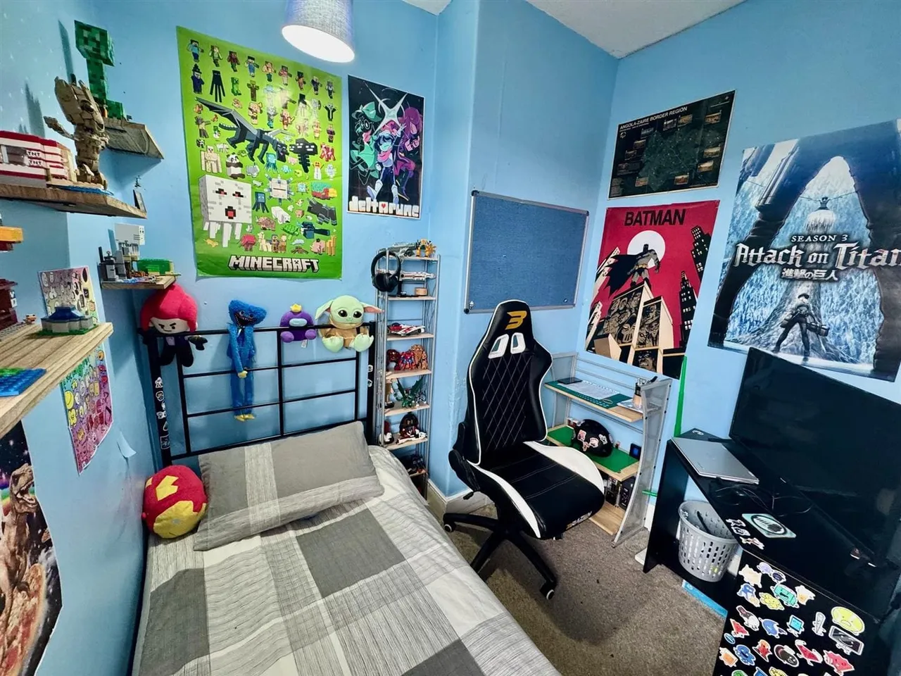 Commercial Street, Scarborough, YO12, photo 13