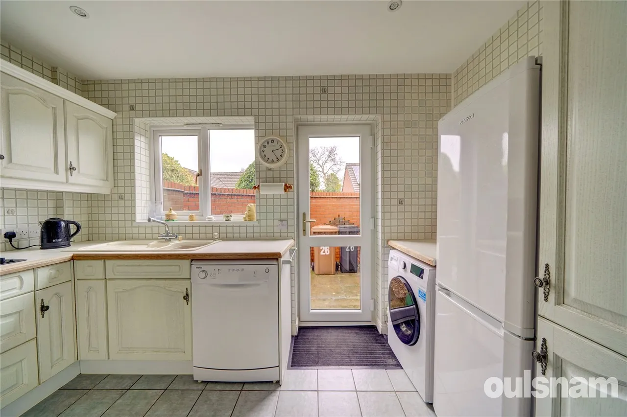 Monnow Close, Droitwich, Worcestershire, WR9 8TF, photo 2