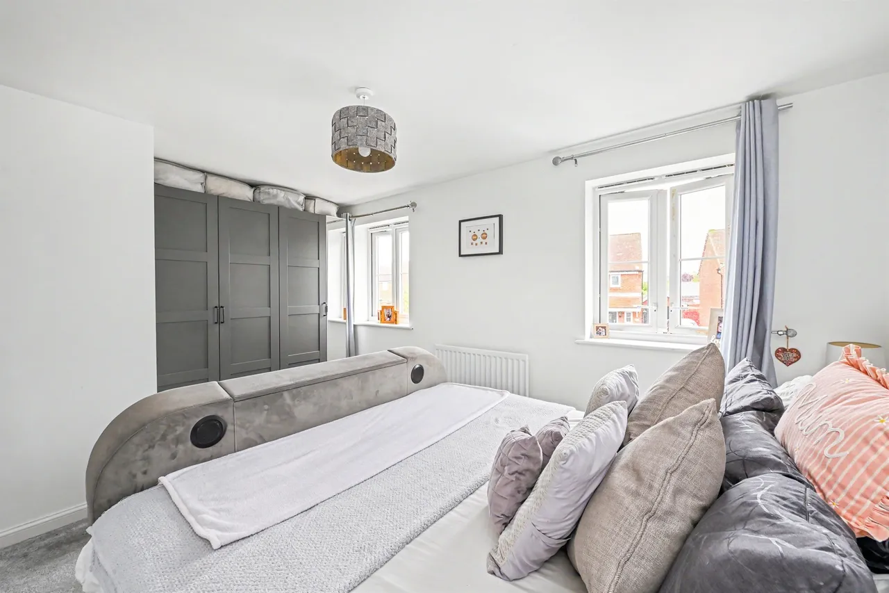 Waring Crescent, Aston Clinton, HP22, photo 9