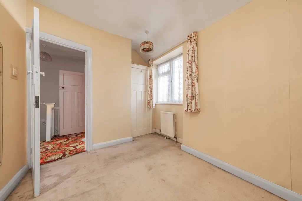 Ashwood Avenue, Hillingdon, UB8, photo 26