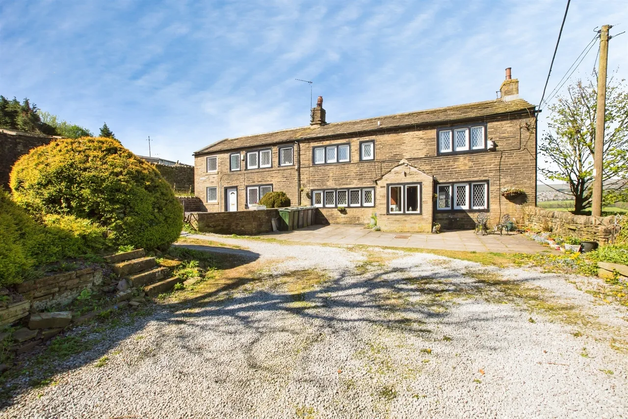 Windy Bank Lane, Queensbury, BD13, photo 10