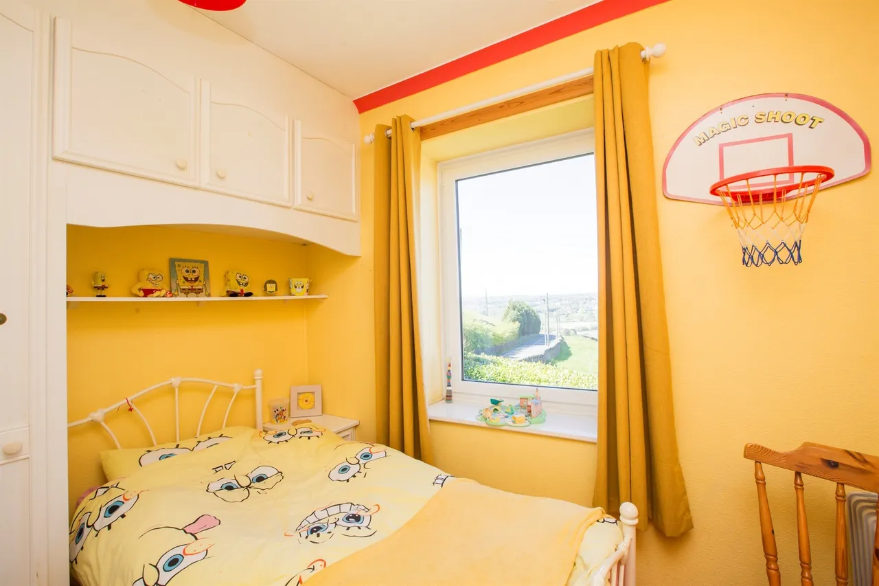 Windy Bank Lane, Queensbury, BD13, photo 22