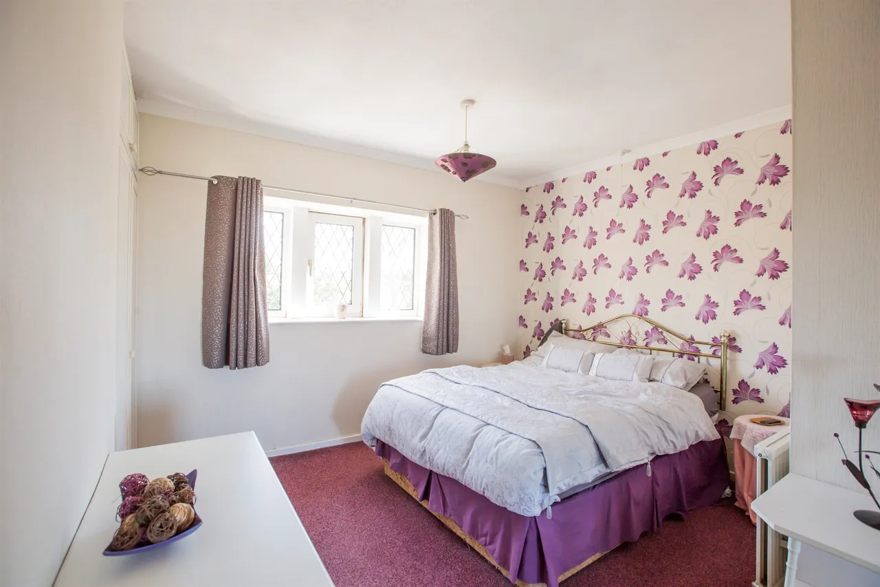 Windy Bank Lane, Queensbury, BD13, photo 16