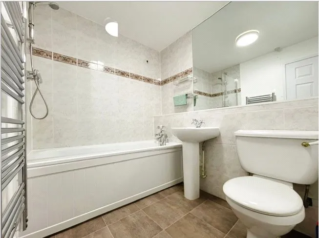 Firs Avenue, Windsor, SL4, photo 6