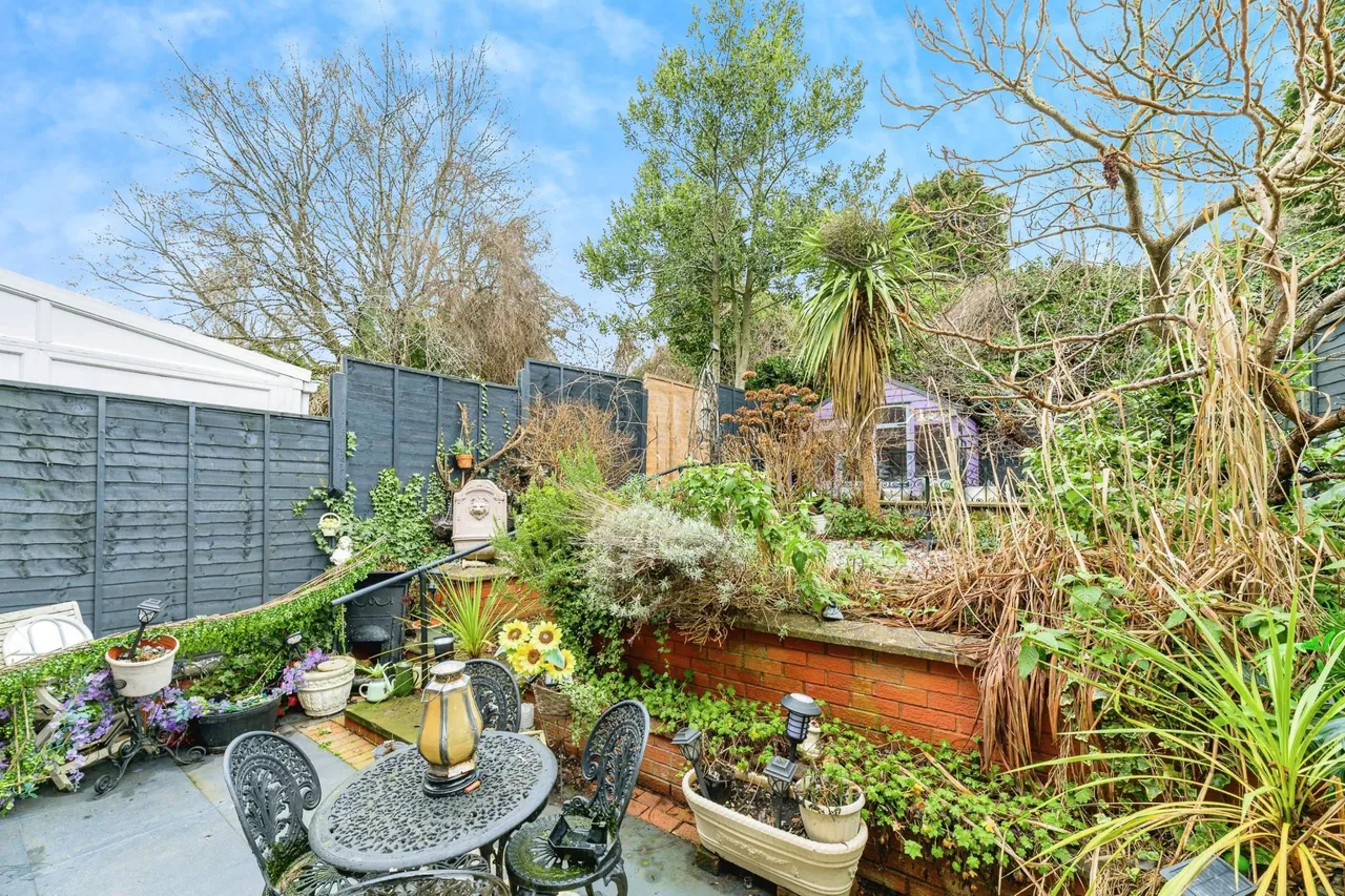 Langholm Drive, Birmingham, B44, photo 16