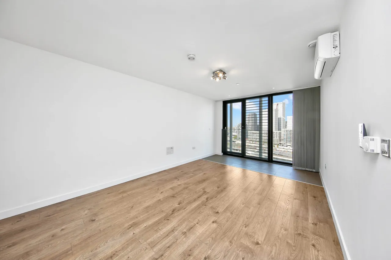 1 bed flat to rent, London, E15