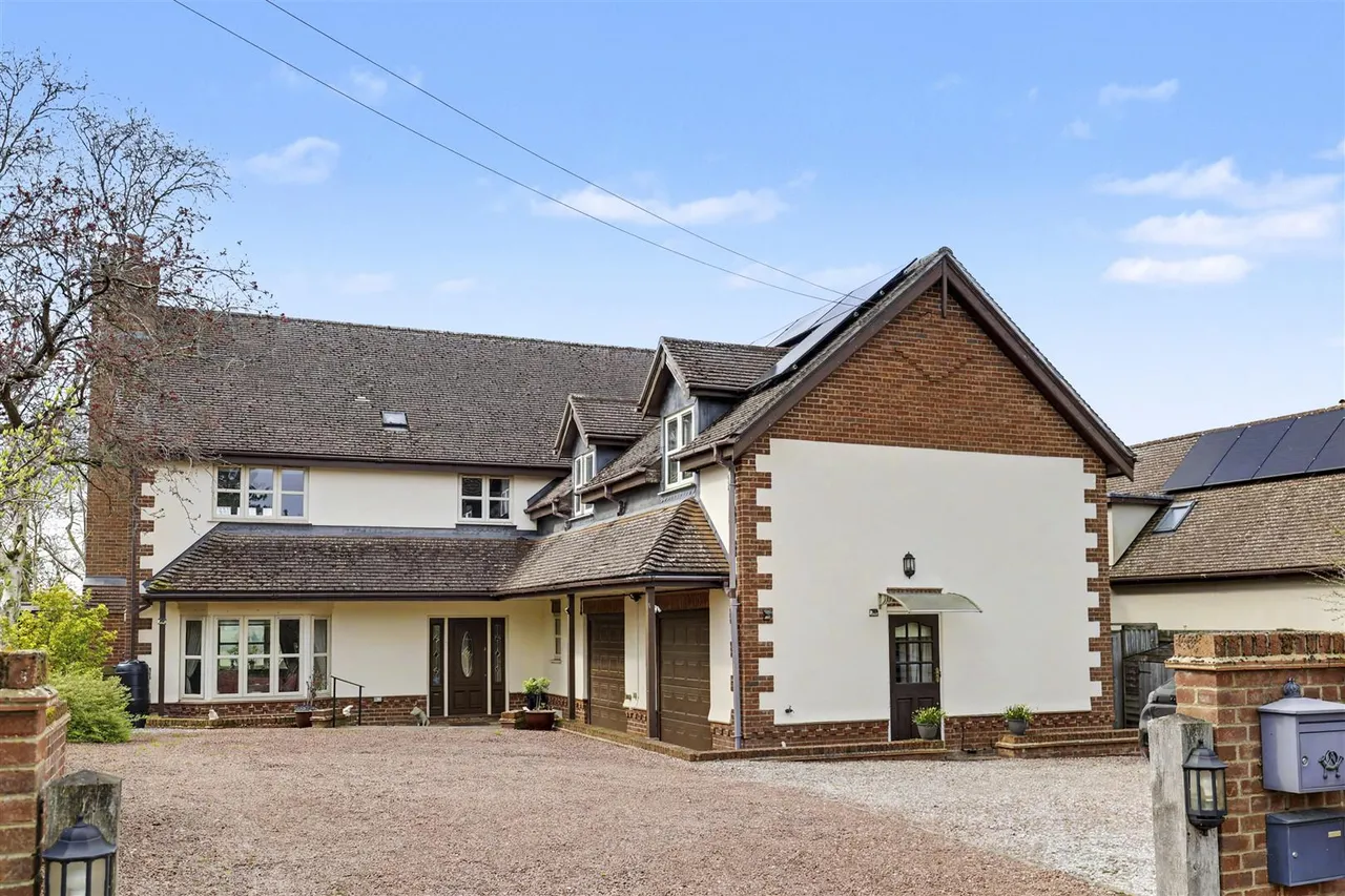 6 bed house for sale, Watling Lane, Thaxted, CM6