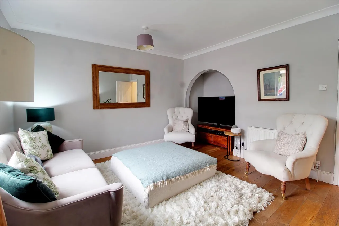 Holloways Lane, Welham Green AL9 7NR, photo 6