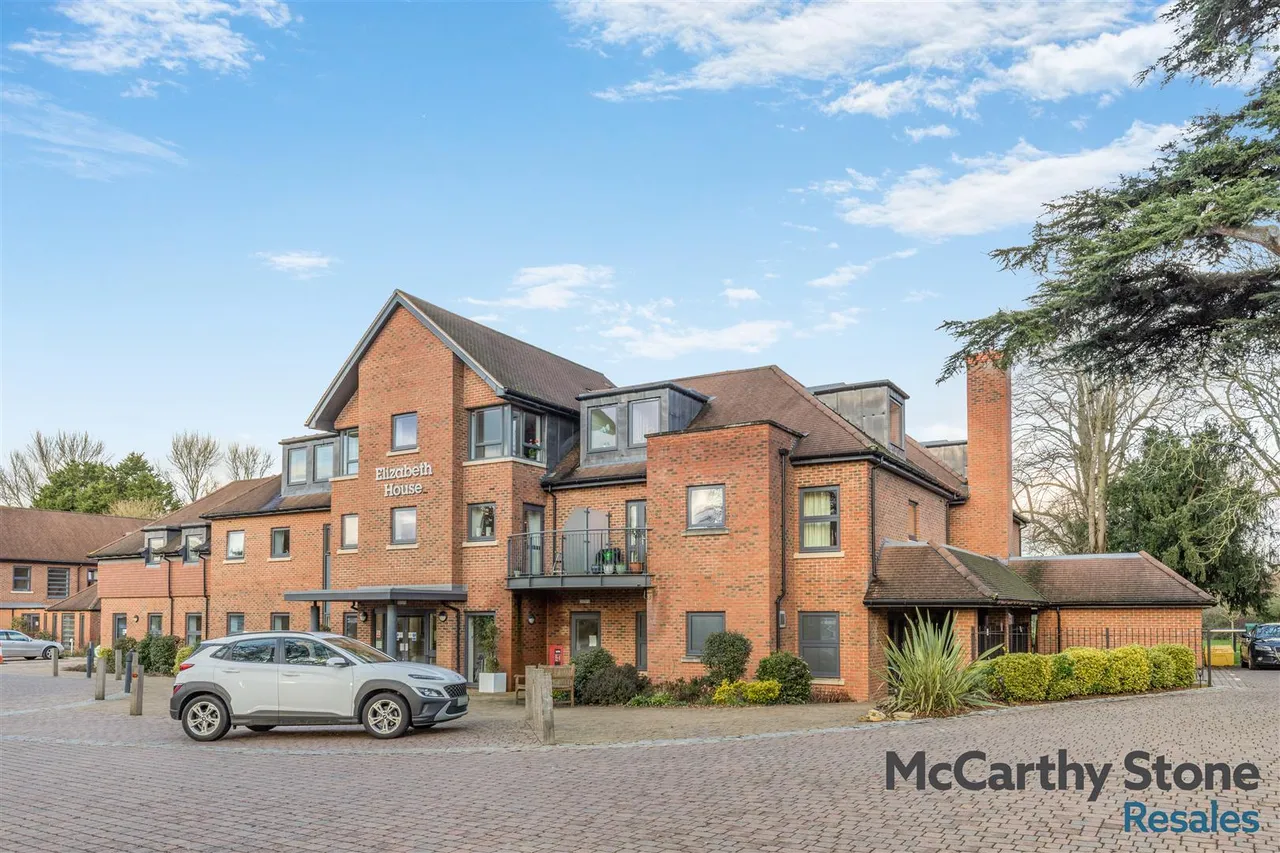 St. Giles Mews, Stony Stratford, MK11, photo 20