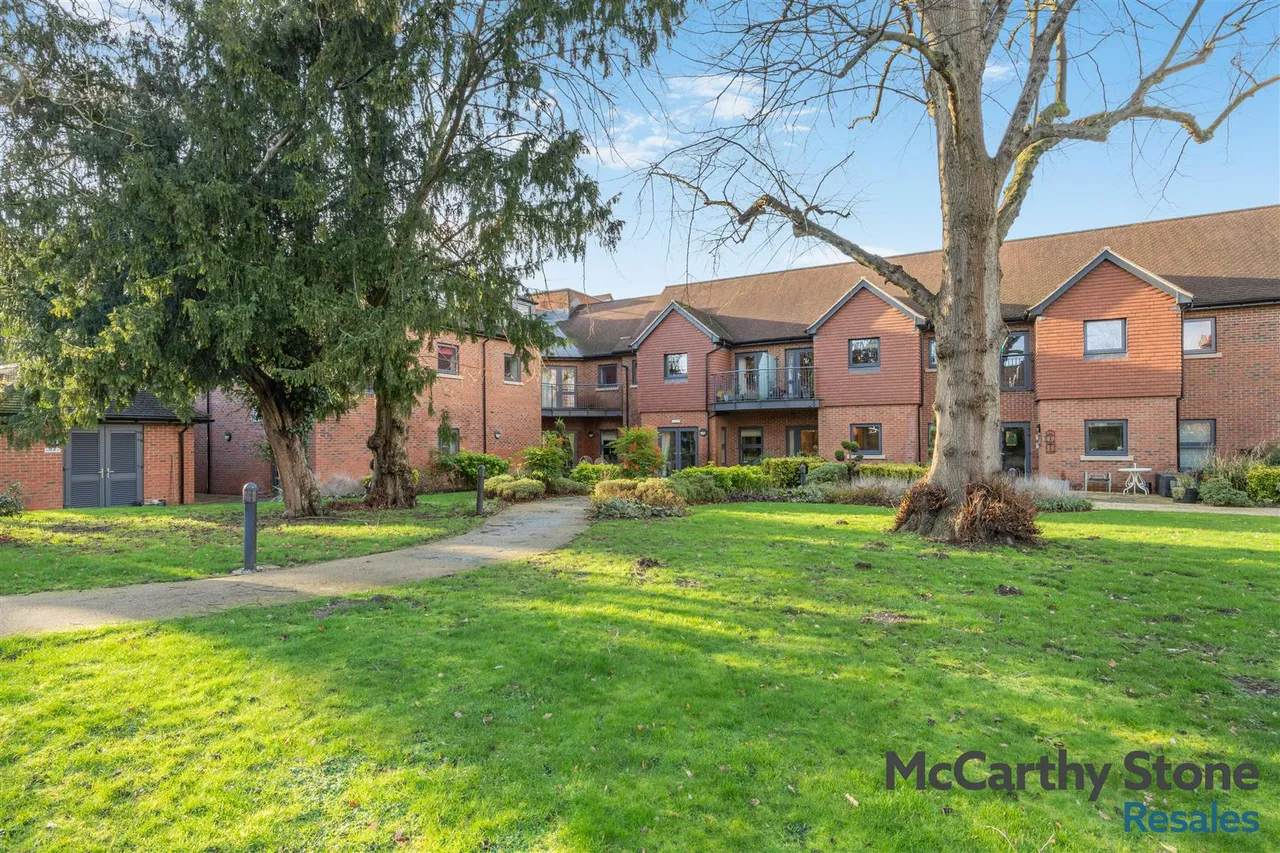 St. Giles Mews, Stony Stratford, MK11, photo 21