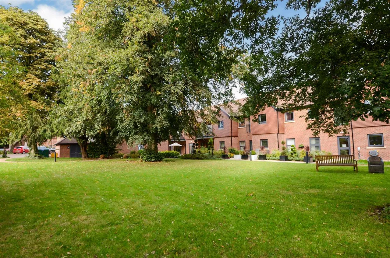 St. Giles Mews, Stony Stratford, MK11, photo 16