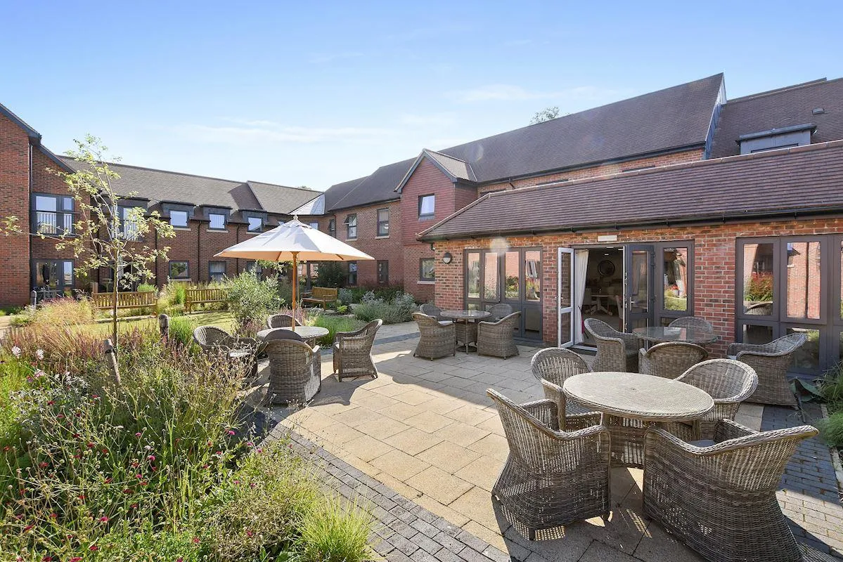 St. Giles Mews, Stony Stratford, MK11, photo 19