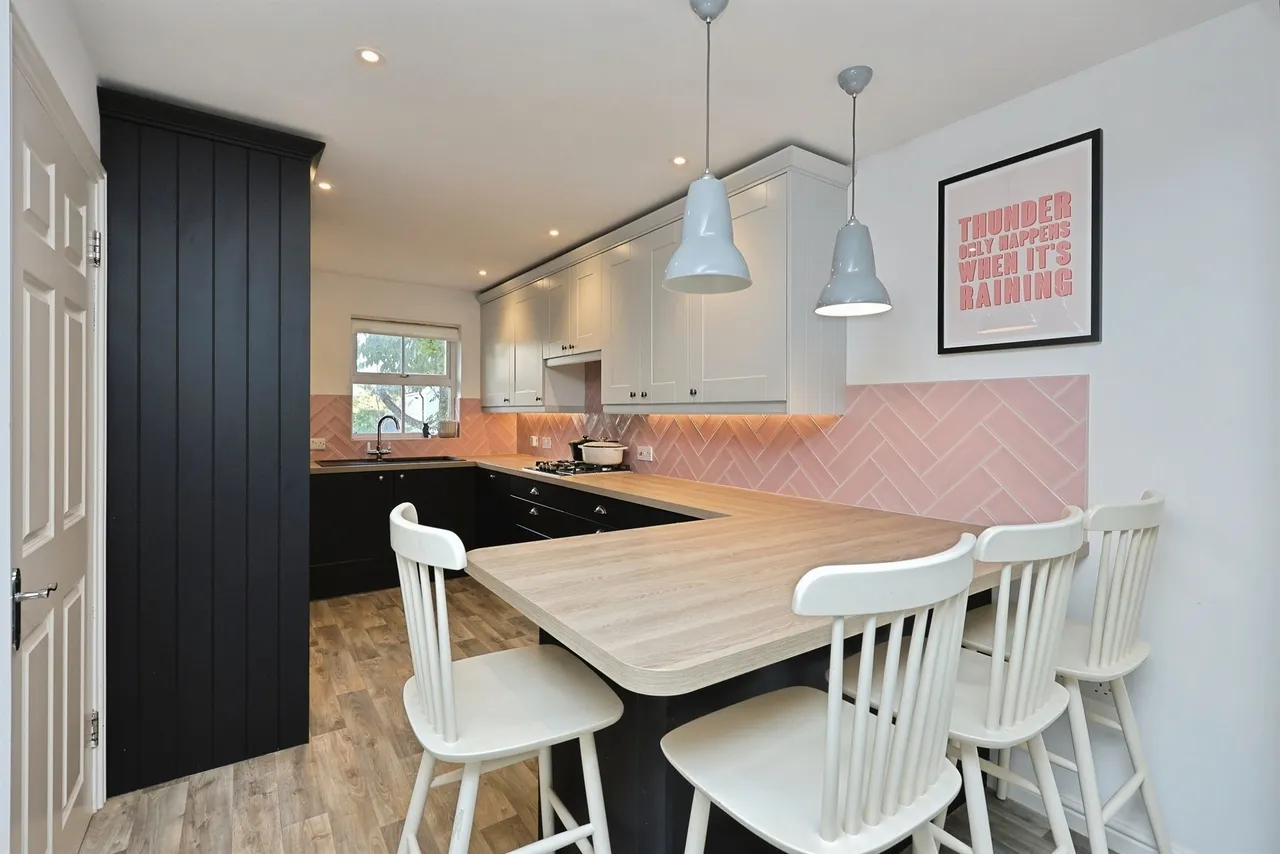 Crocus Street, Wymondham, NR18, photo 6